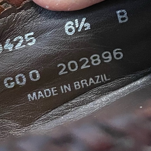 Cole Haan Brown Flats Loafers with Rounded Toe - Picture 4 of 12